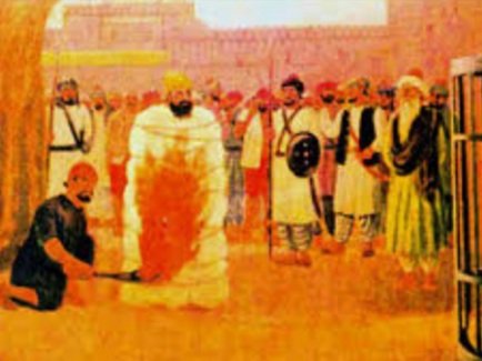 To force Guru Tegh Bahadur to convert to Islam, Aurangzeb had Bhai Mati Das sawed in two, Bhai Sati Das burnt alive in bales of cotton & Bhai Dyala boiled alive. They all refused to convert to Islam & kept reciting Jap Ji sahib. Where Guru Sahib was beheaded is Gurdwara Sis Ganj.