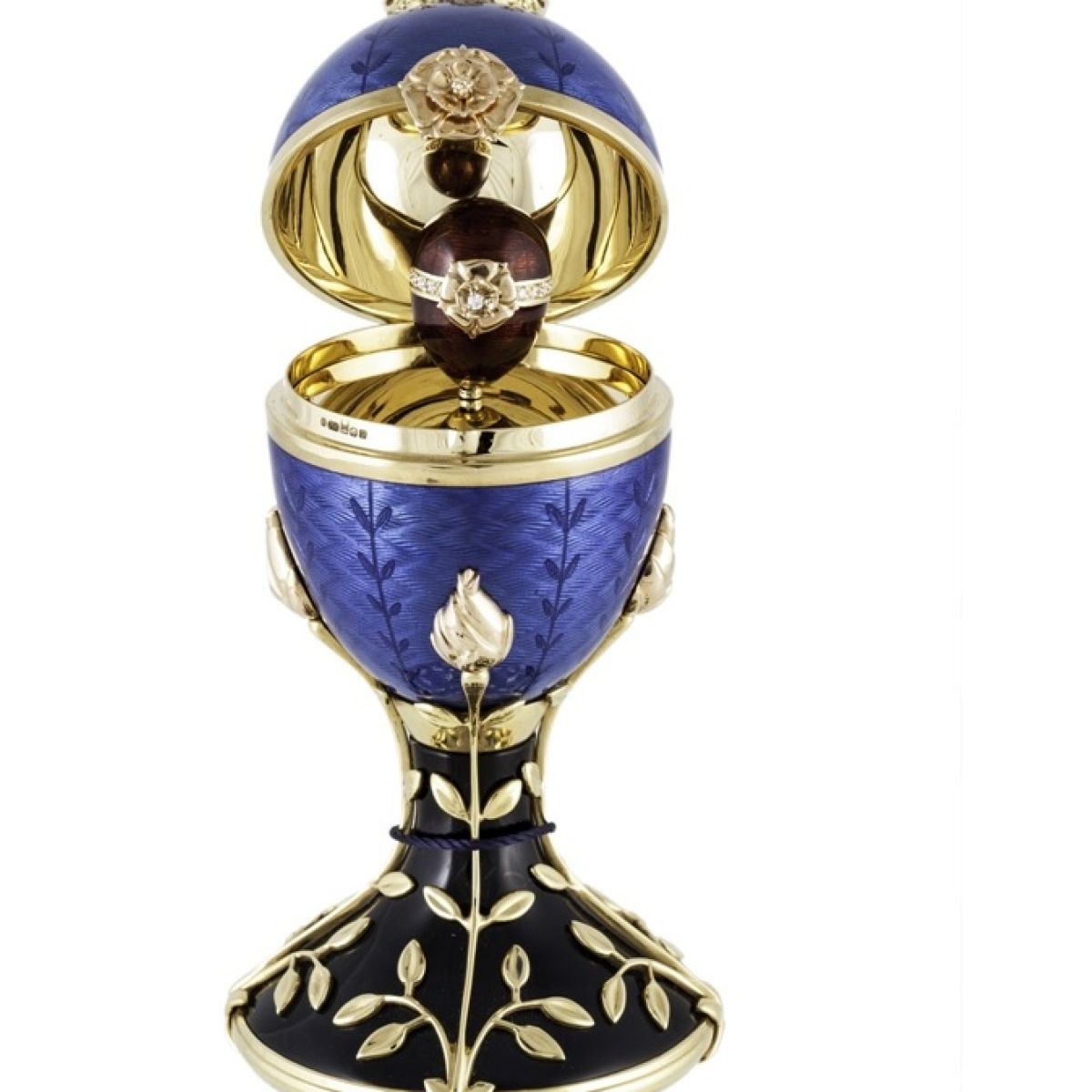 The Victor Mayer jewelry company produced limited edition heirloom quality Fabergé eggs authorized under Unilever's license from 1998 to 2009. The trademark is now owned by Fabergé Limited, which makes egg-themed jewelry.