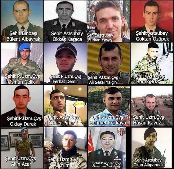 #21Aralık2016  <a href="/snazalbayrak/">Şerife❤️Bülent ALBAYRAK</a> <a href="/RrYavas/">Süleyman sırrı yavaş</a> <a href="/YaarAltparmak7/">Yaşar Altıparmak</a> Sokaklara fotoğrafları asılan bir Binbaşı ve caddelere isimleri verilen aslanları.Onlar El Bab Fatihleri. Akif'in İstiklal Marşında dediği gibi gövdelerini siper ettiler.21 Aralık 2016 Albayrak Dağı şehitleri Ruhunuz şad olsun