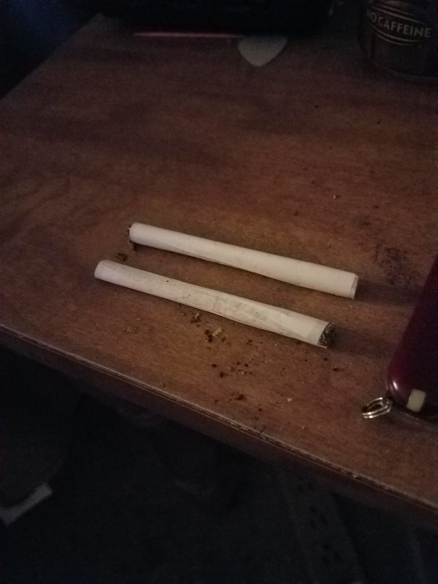 ThurmanQuery's tweet image. 2 fun sticks