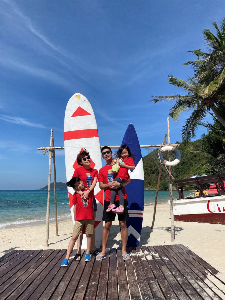 MJBank's tweet photo. #PatrickRita2020Trips
Bright Sky, Nice and shine,
With 19 degrees Celsius Breeze.
@lima_resort
#LimaResortGroup #LimaCoco https://t.co/4ZE9fnGmls