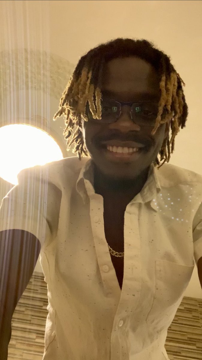 Caan_flakes's tweet photo. As the curtains come down, I would like to thank everyone who took time out to wish me a happy birthday. I appreciated EVERY . SINGLE . ONE .

Don’t look like 30 but I definitely look younger than that 22 year old 😂 #LifeAKeep https://t.co/ouJ4wdKU4C