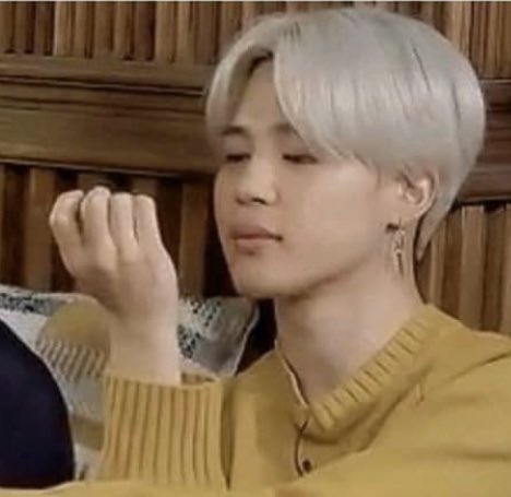 𝑨𝒎𝒆𝒍𝒊𝒂. (@hotvndcold) on Twitter photo 