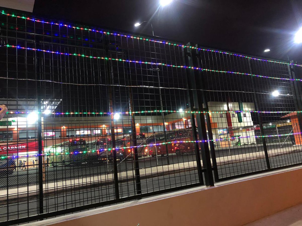 Así luce el Terminal Terrestre de El Carmen,  esta noche.