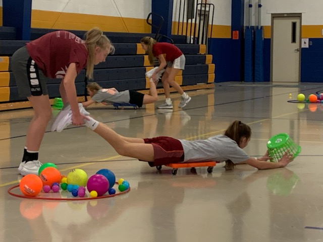 🎄Had a great time with the team today at our Christmas Party🎄

Great group of parents along with a talented team of student athletes.
 
Missing in the pics are Morgan Barnes, Taylor Seay, &amp; Leah West. #FlightGUAA2025

<a href="/Robbennolt_Fam/">Michael Robbennolt</a>