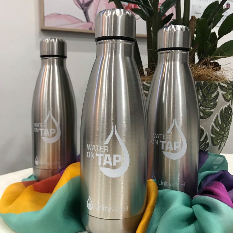 YouturnSupport's tweet image. Thank you #Unitywater for your very generous donation of over 60 water bottles 💧 which have been received by many local young people and families through our Christmas parcels 🎁

We look forward to exciting projects together in 2021 🙌