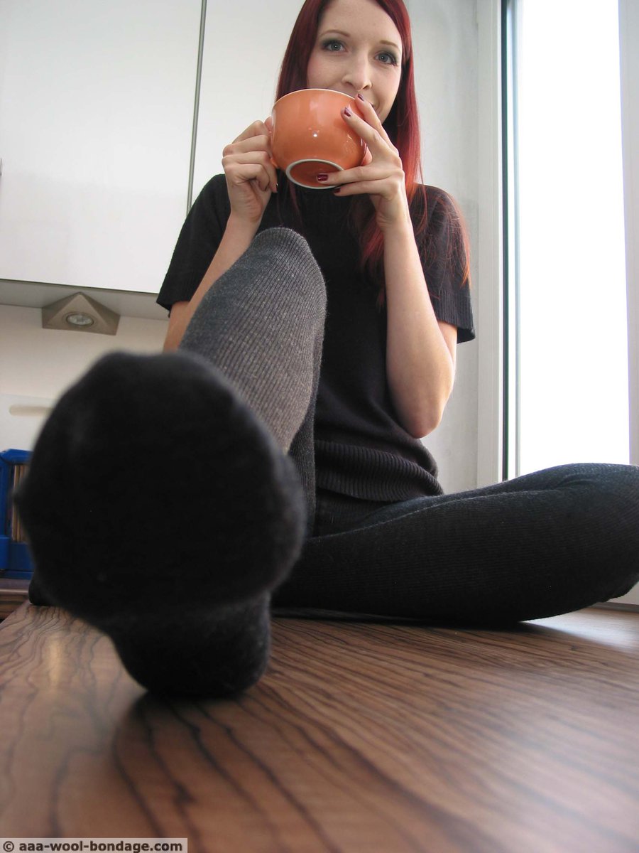 Aaa wool bondage.