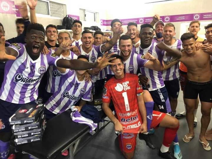 Triunfo de <a href="/SacachispasOK/">Sacachispas</a> sobre Colegiales. Con goles de   Seguel y Veron Luppi el Lila consiguió una importante victoria como local ⚽ 💪 #FamiliaMeglioSport