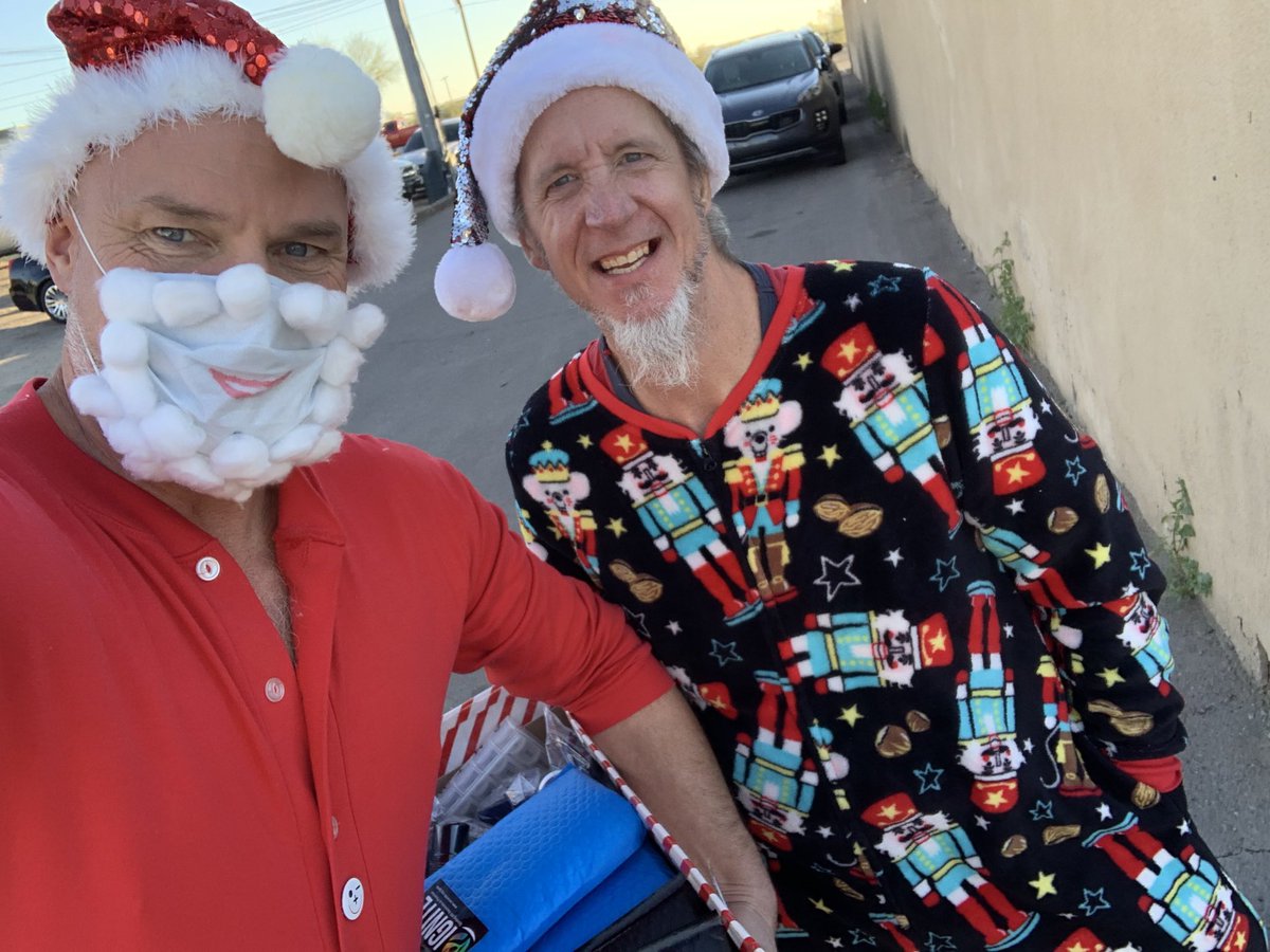 SWCforHIVAIDS's tweet photo. Our "outreach Santa" was at @nutownesaloon this afternoon. They passed out IGNITE kits: condoms, lube, and info about our services. *lots of holiday cheer!
Our @IgniteSWC team works hard at finding creative ways to reach our community as safely as possible. #LiveStigmaFree https://t.co/ZSZm80TAsJ