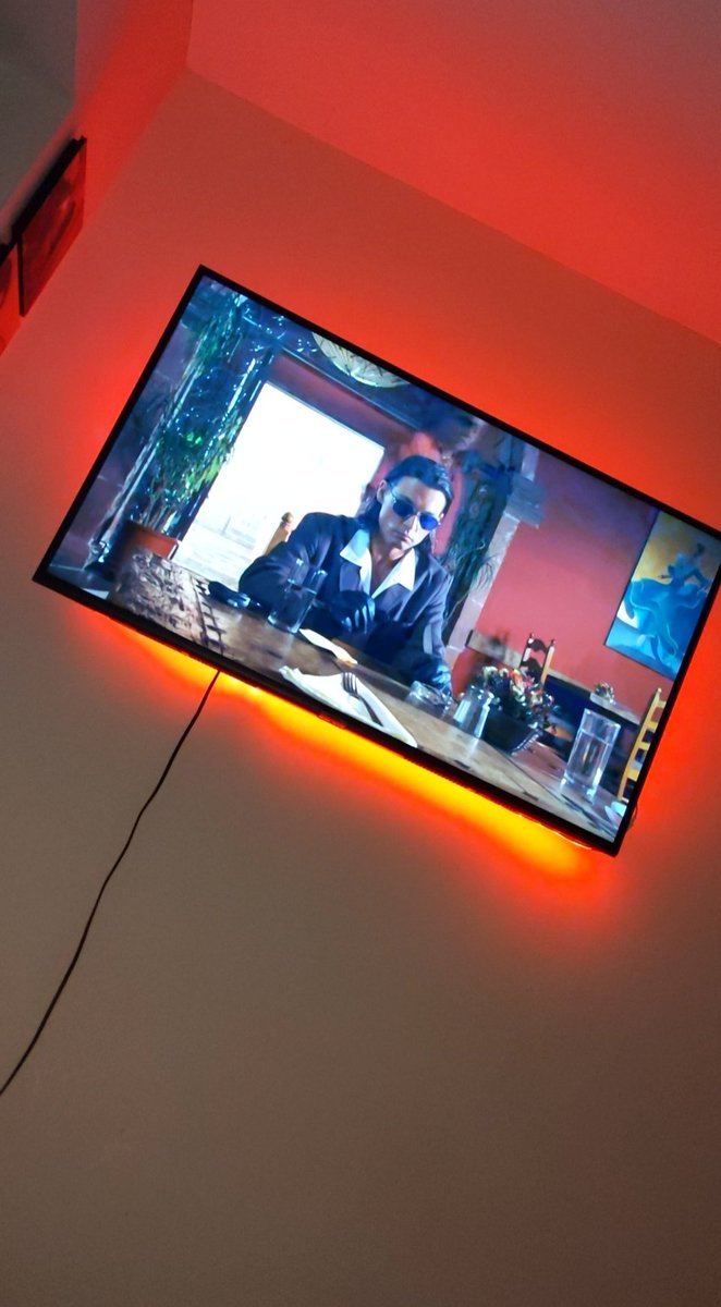 Day 38 : Once Upon A Time In MexicoCharacter: SandsLove this one! Just brilliant!Can't go wrong with a cheesy action like this! I love his character, really makes me laugh! Definitely a must watch!! #JohnnyDeppMarathon  #Deppcember