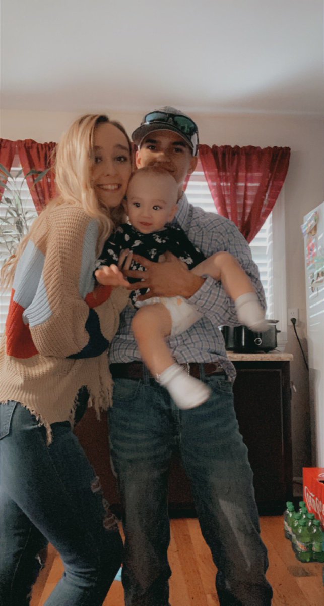 tarynmarie0's tweet photo. Some things just go better together and probably always will🥰 https://t.co/9biDGgsXxV