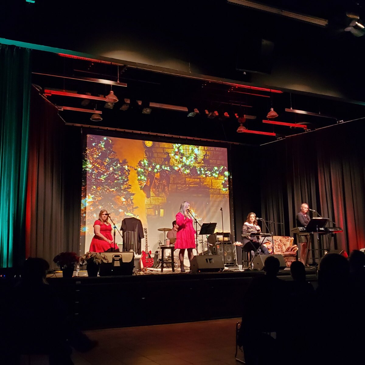 Thanks to everyone who made it out to HOME FOR THE HOLIDAYS! 

We hope you enjoyed it as much as we did. Merry Christmas and Happy Holidays!