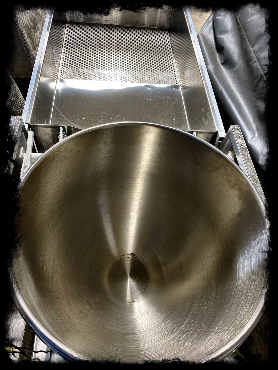 ColonelKettle's tweet photo. New Year (almost), new gear!  Ready to sweeten up your next event!  DM or call to book us:
717-857-5801 https://t.co/tq9p40NQWv