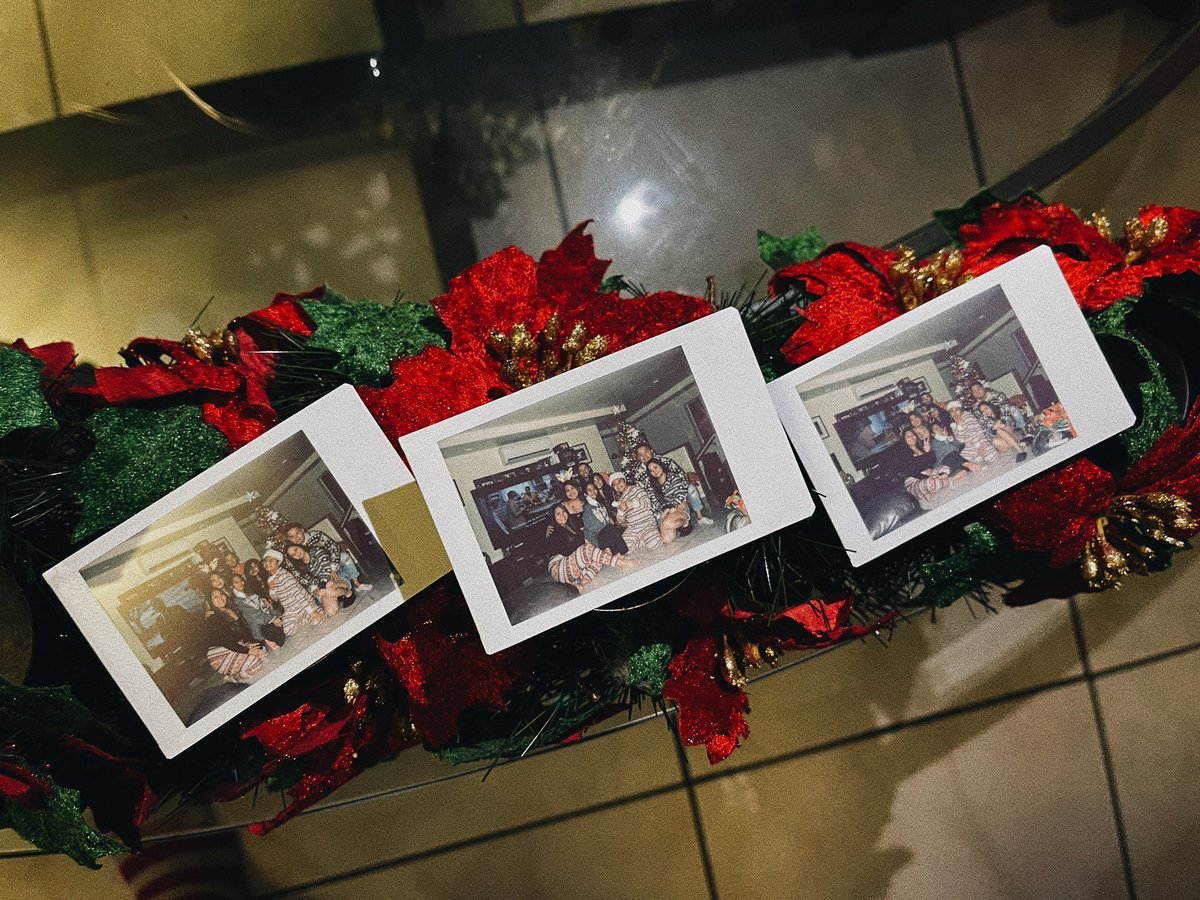 Happy Holidays Everyone 🎅🏻🎄❤️