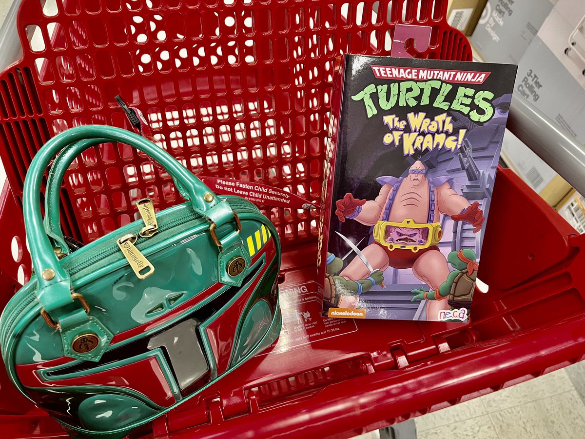 Expectations were low, but took 4 Targets stops to score in OC.  Hit Splinter/Bax on stop #3 and Krang on stop #4 (w/ wife as the co-pilot).  Good day... almost gave up after stop #2.  #CollectorsHelpingCollectors #neca #TMNT
