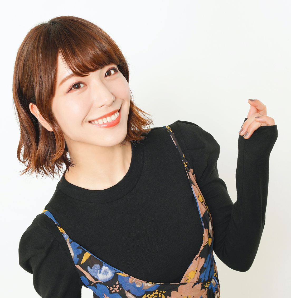 yomihogu's tweet photo. 【おやすみまえの文学】12月24日22:00
Christmas Eveは愛美さん朗読「ケーベル先生の告別」をプレミア公開✨
そしてこの日は愛美さんのBirthday Eveでもありますよ🎁
こんな素敵な日の朗読を皆様是非お楽しみに🎀
こちらも↓
https://t.co/DAtWU5jKXP
＃フライングですが
#愛美さん
#HAPPYBIRTHDAY https://t.co/6UN5btNJi6