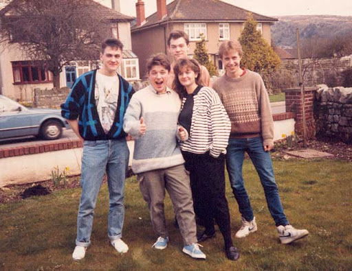 She was a smart cookie, and went to Oxford, where she fell in with Stewart Lee, Richard Herring, and Emma Kennedy to become one of the Seven Raymonds (there were only ever five of them).