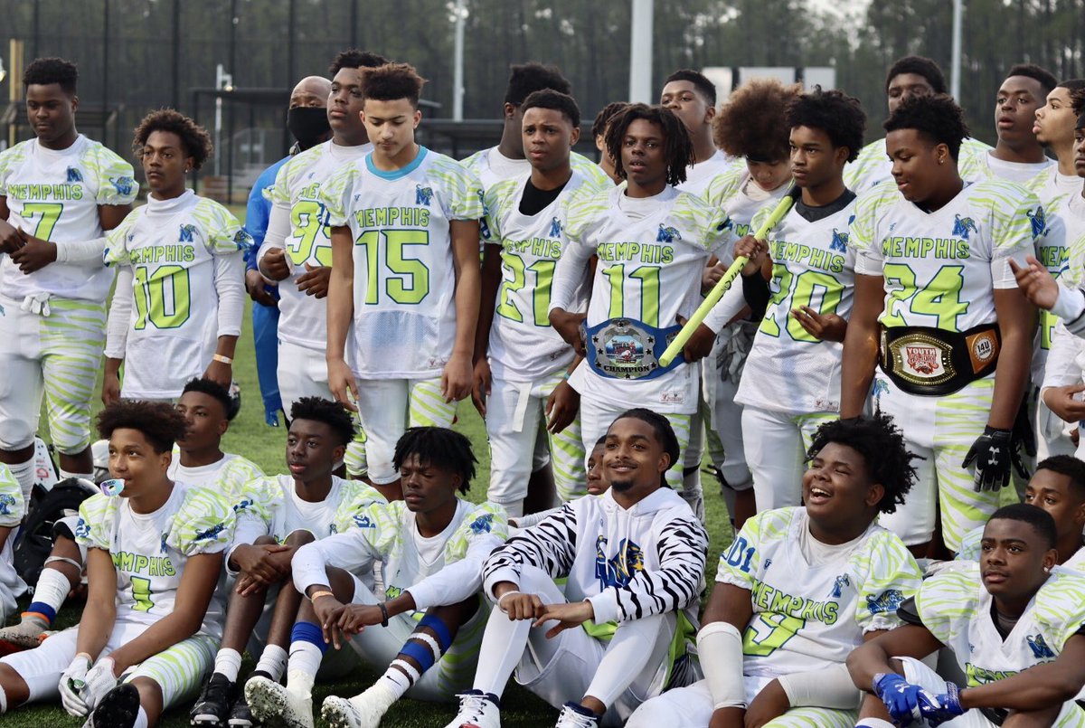 TJCHOPPIN's tweet photo. #MEMPHISELITE #14U The Pinnacle National Champions ‼️🔥💯 https://t.co/ux6ciijKYC