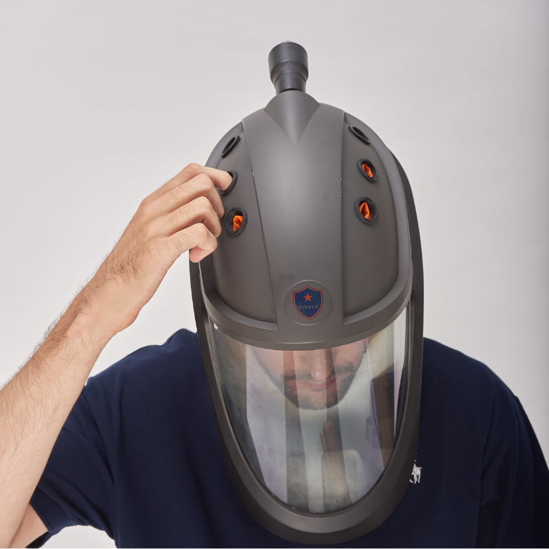 vihelmvn's tweet photo. Vihelm's powerful blower gives you more than enough air (1.5 times NIOSH's standards). Keep harmful pathogens out, get purified air in. Get on with your day, safely. 

* Double protection
* Strong airflow
* Built-in glove
* Built-in side trays
* Scratching holes