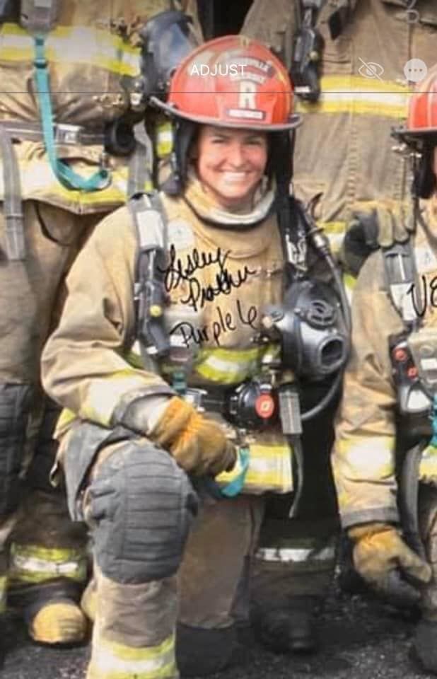 WDRBNews's tweet photo. Louisville firefighter killed in February crash honored as '2020 Firefighter of the Year': 
https://t.co/WIGif7WzZt https://t.co/8IttpSi5Es