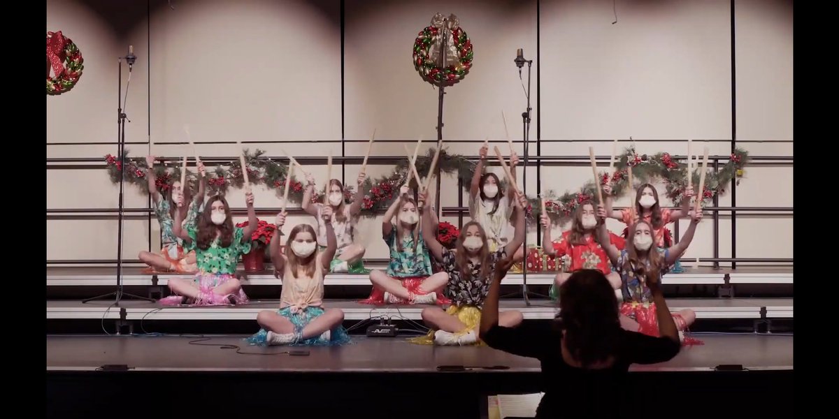 Amazing 90 minute Winter Arts Festival  Virtual Christmas Show tonight by our <a href="/SaintViatorHS/">Saint Viator HS</a> students!

Amazing talents all around!

#Bravo

<a href="/SVHSPatrons/">SVHS Patrons</a> 
<a href="/SVHSChoirs/">Saint Viator Choirs</a> 
<a href="/ViatorBands/">Saint Viator Bands</a> 
<a href="/stviatortheatre/">Saint Viator Theatre</a> 
<a href="/SVHSParentsClub/">SVHS Parents Club</a>