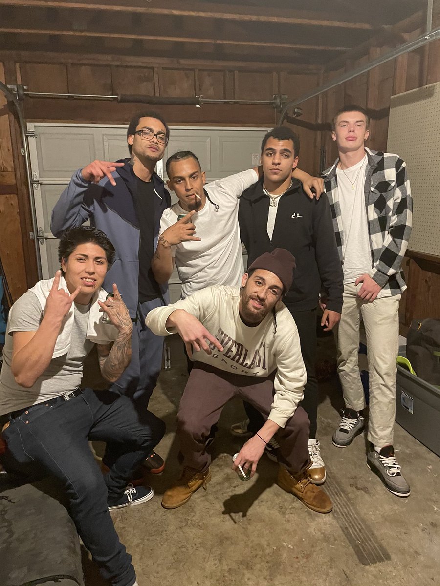 JJ..Fresh tweet media