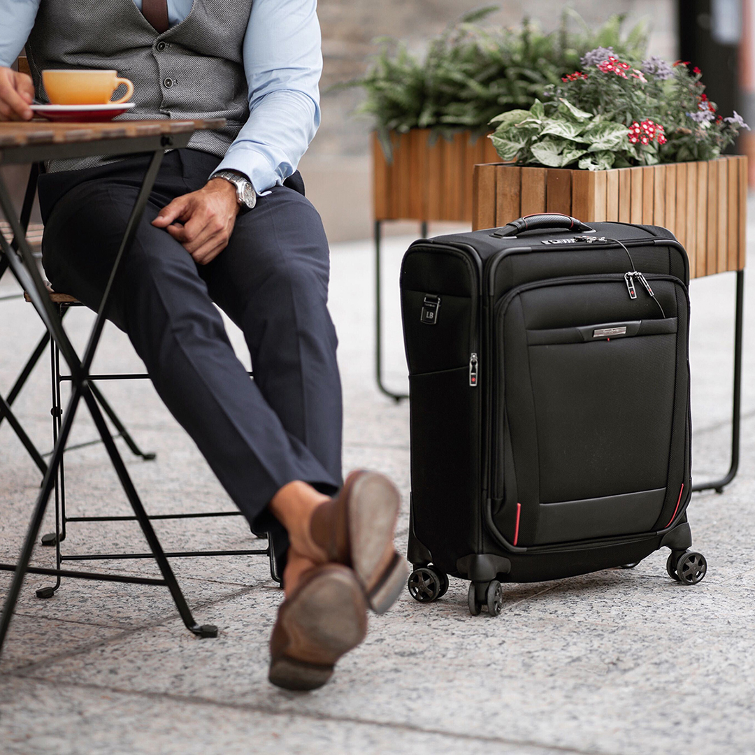 MiSamsonite's tweet photo. Para continuar tu camino, a veces es mejor hacer una pausa. #BornToGo #PRO-DLX5 

#business #entrepreneur #meta #menstyle #glam #fit #coffee #black #luxury #break https://t.co/pn4h6TgbIz