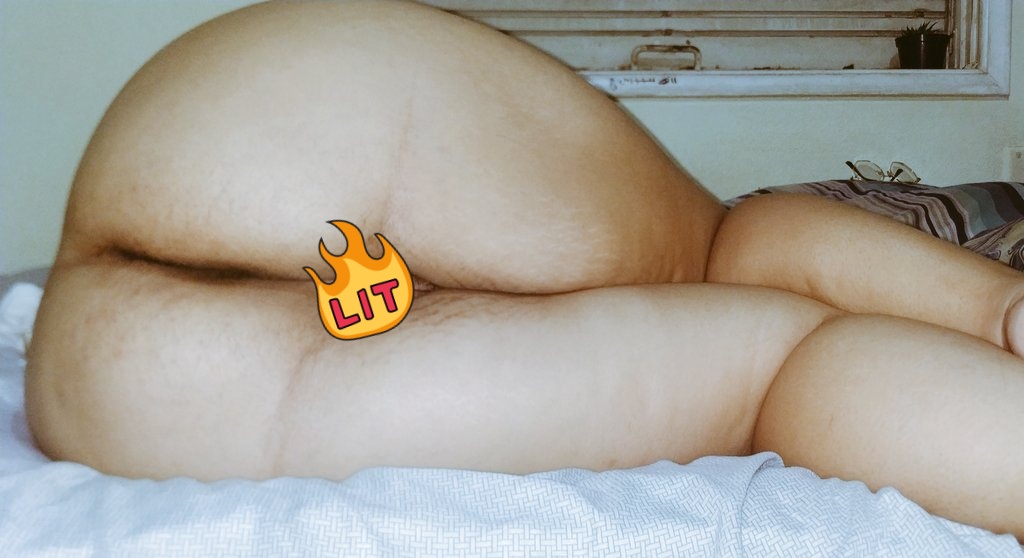 bitch_ocean's tweet photo. Mais uma fotinha pra esquentar ainda mais a noite de vcs, quem tiver interesse nas fotos sem censura é só comprar algum pack! 😌👉👈

Picpay dela: @bitch_oceangirl
Picpay dele: @bitch_oceanboy

#rabawards
#xotaawarda 
#pack https://t.co/sbnekIM2jZ