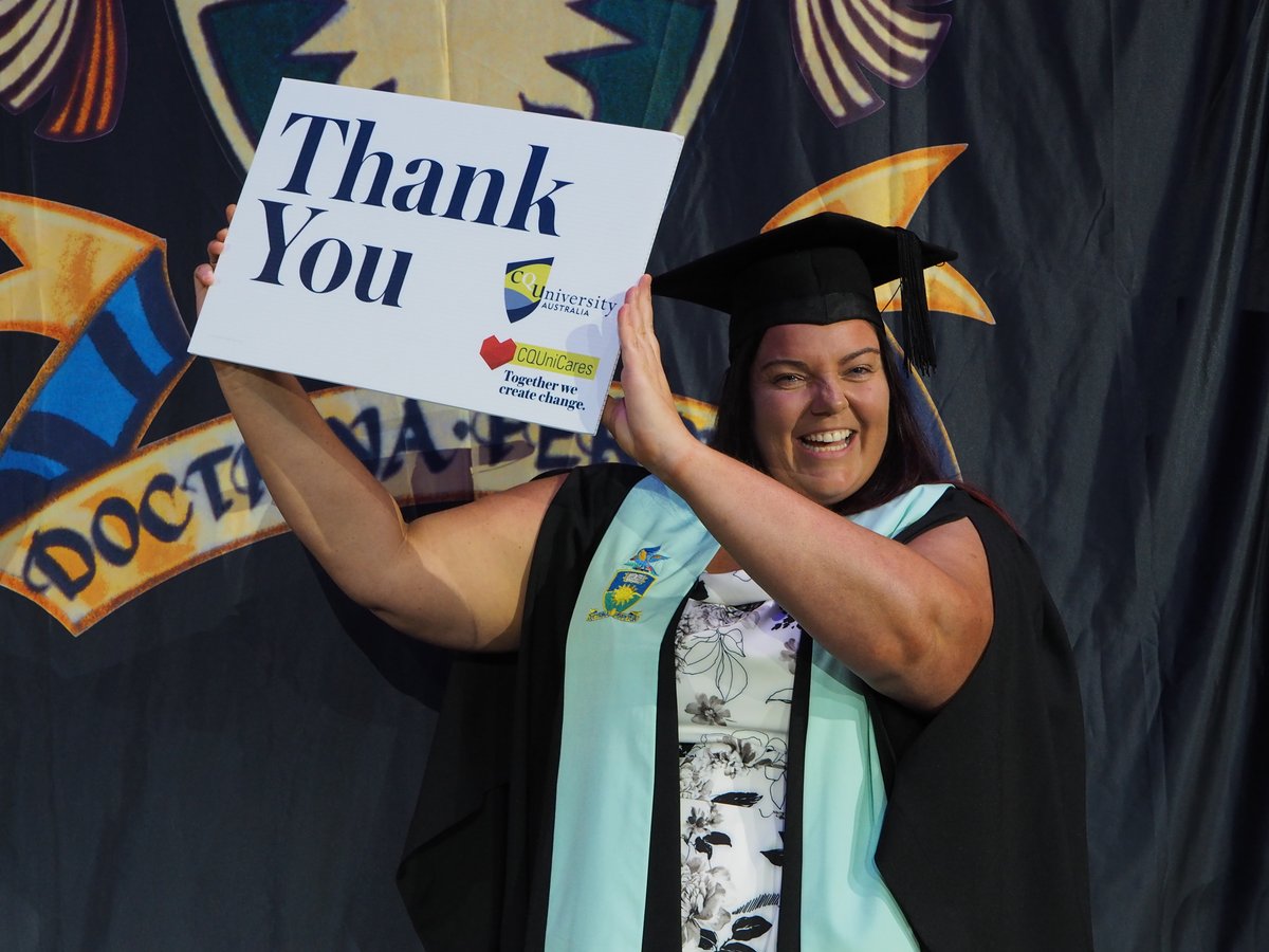 Hundreds of #CQUni students have ended 2020 on a high note, crossing the stage at the final #graduation events of the year in #Brisbane. Huge congratulations to all our graduating students in 2020! READ MORE: ow.ly/EMyC50CQDlH
