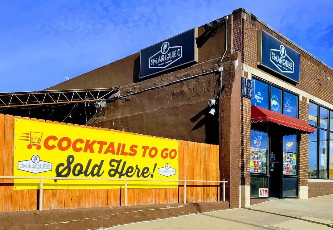 DaNnOdMaNo's tweet photo. Ok this popped up in Sioux City..In the midst of COVID,  shows a great opportunity to keep business going. #togobooze #Iowa https://t.co/ThlaAZ1Fgd