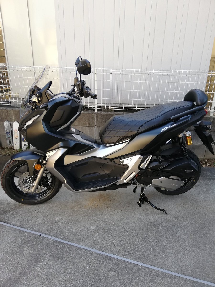 ICHI2020's tweet photo. 新車バイク納車！#ADV150 https://t.co/7CdITLVyOr