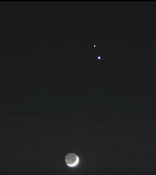 777Thunderlips's tweet photo. God is Energy E=MC2
Energy is positive/negative or yin/yang
Tomorrow 12/21 Saturn and Jupiter will converge and align with Earth.This is another marker for Christ's return
Luke 21:25 And there shall be signs in the sun, and in the moon, and in the stars
It's going to be Biblical! https://t.co/CH0z6lh9Ut
