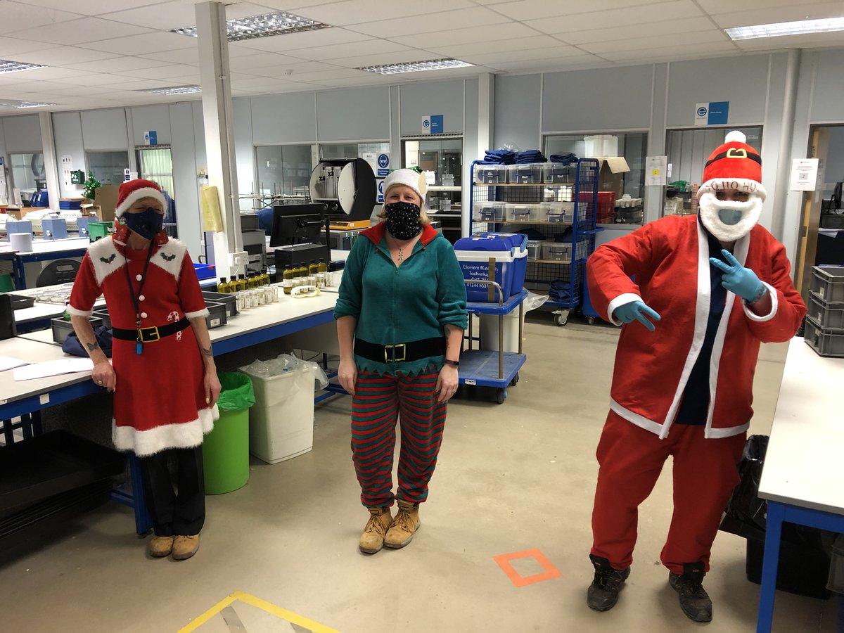 tom_stockton88's tweet photo. Santa visited Deeside and provided a well deserved lift to the team, Thank you Alan @WeAreOneElement. We had some fantastic #FestiveJumpers entry's but the best of the bunch was the fabulous Mrs Clause, courtesy of Mr David Adams...A great day was had by all #hogroast https://t.co/4PXgp4AYce