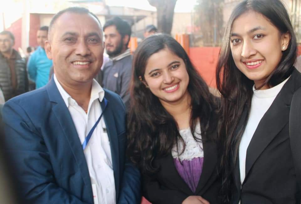 pur035nima's tweet photo. नेपाली राजनीतिका अाशा लाग्दा  युवा नेता एवम् नेपाली कांग्रेसका प्रवक्ता, कुसल-शालीन व्यक्तित्व  विश्व प्रकाश शर्मालाई जन्मदिनकाे धेरै-धेरै शुभकामना । @bishwaprakash77 https://t.co/ihWoApUeoB