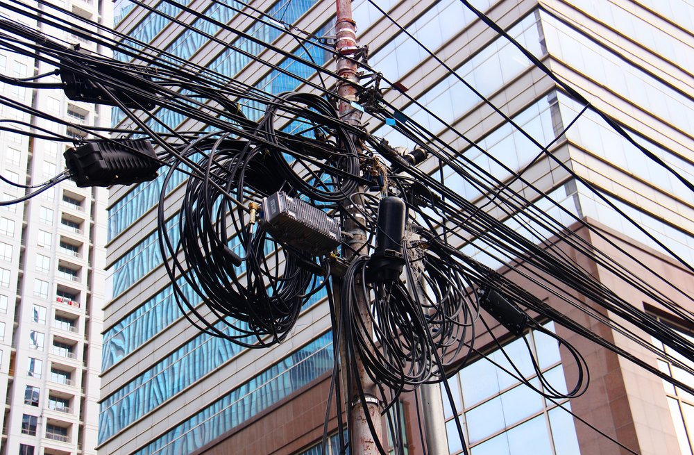 CyPulse's tweet photo. City wide power outage in #Mumbai that happened on #October_13 is under investigation by @MahaCyber1 and their interim findings point to a malware attack as a possible cause of the disruption. Details and expert insights in our #December_2020 issue https://t.co/h7AhXZkw0z https://t.co/yO52n0CSEV