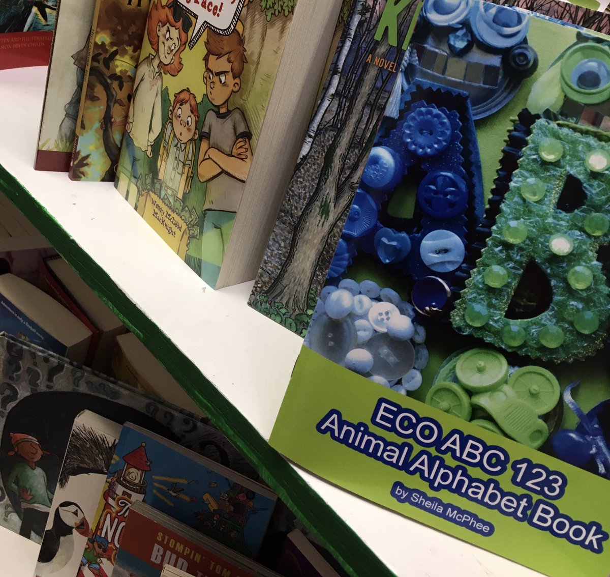 @westminsterbks Have you browsed our downtown bookstore Westminster Books this holiday season? Here’s where you’ll find ECO ABC 123 Animal Alphabet Book. Support local and self published authors. @seguincbc @infoamfred @DowntownFred @nouziecom 🎅🏼🌸🧑🏻‍🎄