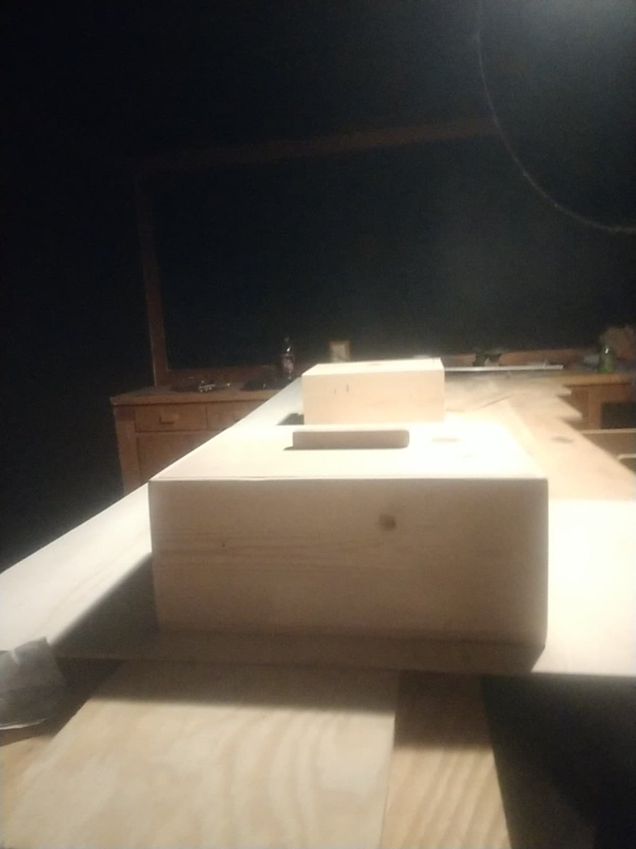 BlusTechReview's tweet photo. First of 5 boxes I'm making for Holiday gifts.
@StingerNLG https://t.co/MQUsX7YTZp