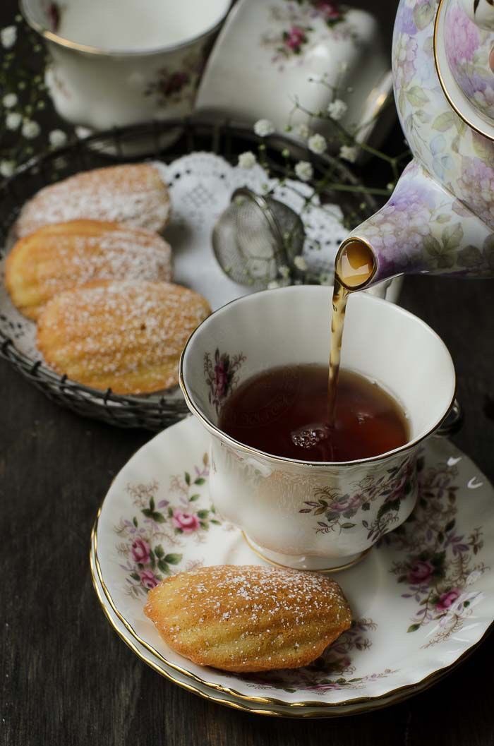 TeaFromTheManor's tweet photo. Happy Winter solstice everyone.  Now for that all important first tea of the day. 

#passionateabouttea #looseleaftea #wintersolstice #silkteabags #blackteablends #whitetea #greentea #chunmee #fruitinfusions #teaaccessories https://t.co/1LxRMPTfNr