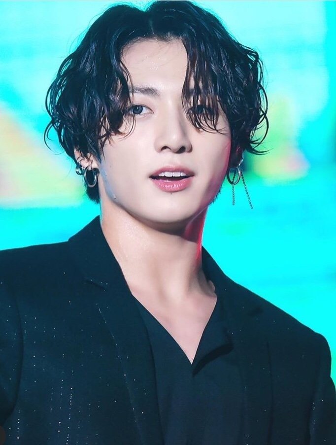 Jeon Jungkook as Sirius Black 
