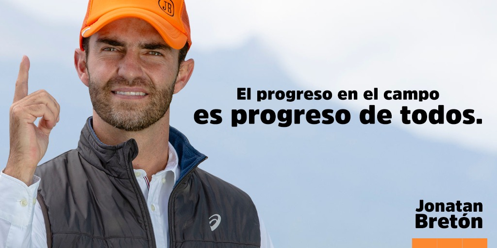 breton_jonatan's tweet photo. Me da coraje que los políticos otorguen apoyos al campo para conseguir votos y luego se olviden de la gente a la que le dieron su palabra. https://t.co/SxTBjgYEPP