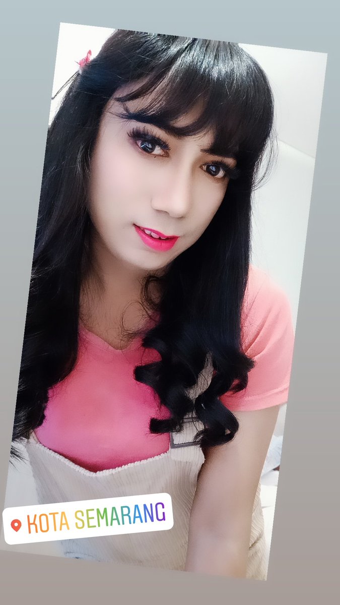 Pul uchun qizlar bilan porno video