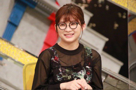 Eyes_press's tweet photo. PRESS INFOMATION
11月6日放送「全力！脱力タイムズにて、伊藤沙莉さんスタイリングにて着用頂きました。
@BrosJapanCoLtd 
BJCLASSICCOLLECTION
COM-551NT/1-1 ¥32.000(+tax)
 #bjclassic  #ビージェイクラシック  #ビージェイ #メガネ #タイトル拒絶 https://t.co/topqPJHAPB