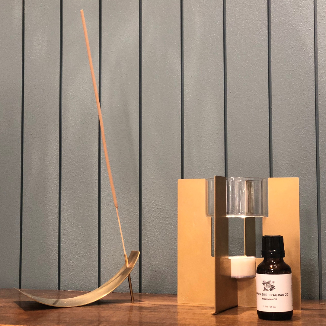 Angers アンジェ アンジェ大丸京都店では フレグランスブランド アポテーケフレグランス のフェアを今週末まで開催中 リードディフューザーやキャンドル コーンとリードタイプのお香など 香りはもちろんのこと 空になった容器もずっと飾っておきたく