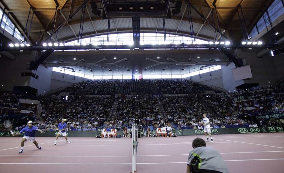 R128Pau CHvsUS Open - Arthur Ashe Stadium