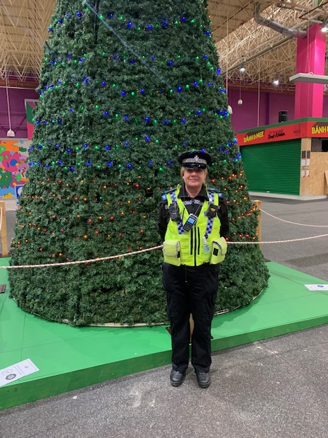West Yorkshire Police Leeds Kirkgate Market tweet media