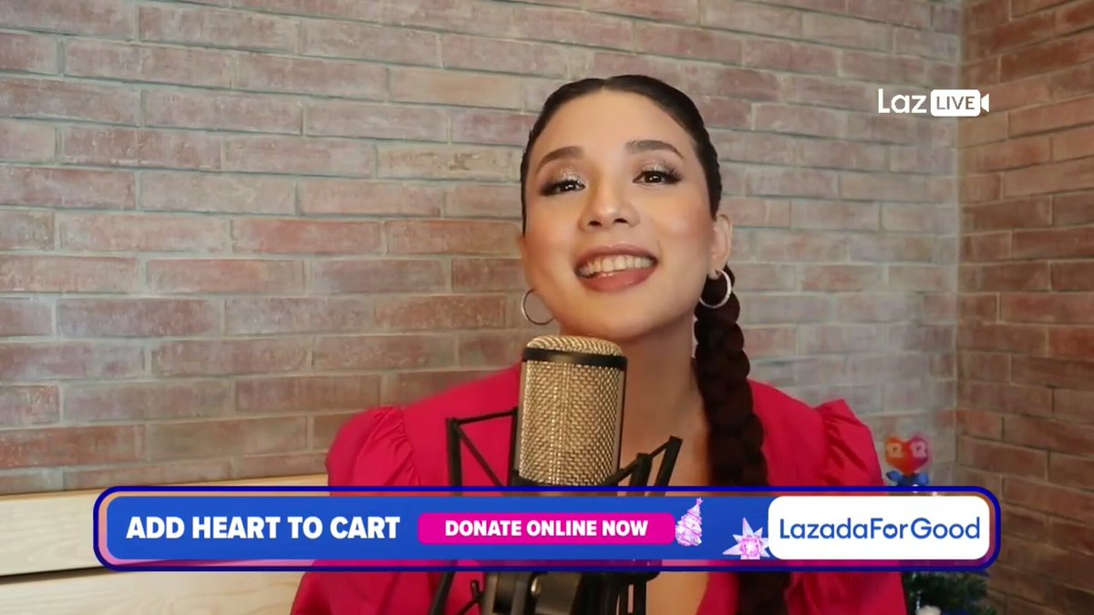 AnaaaaAngelica1's tweet photo. Sooo prettyyyy eomma @anakarylle loveyouuu!!
Karylle on LazLive for #LazadaForGood https://t.co/f2ByjLo2Yo