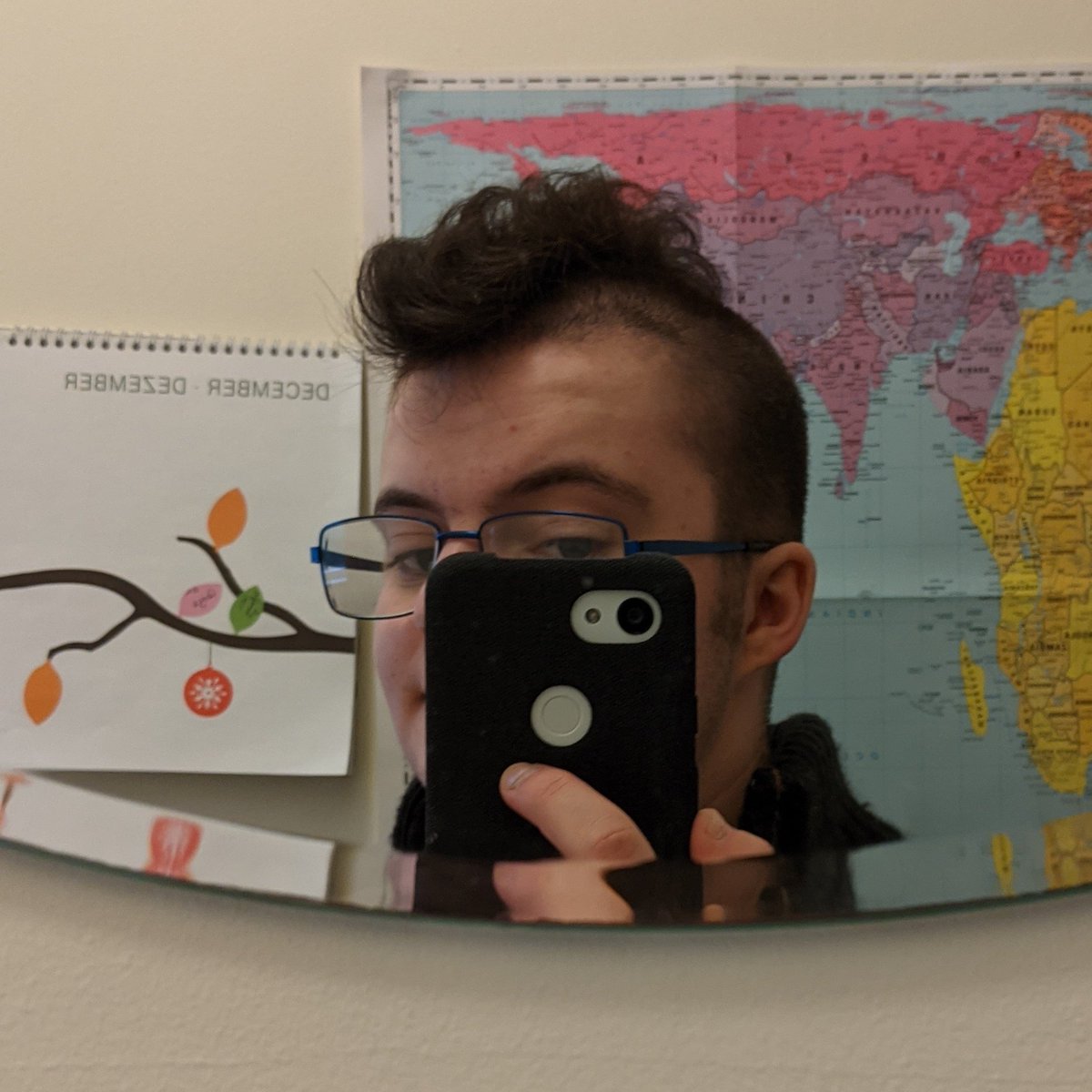 smallgender's tweet photo. haircut! https://t.co/gpVel85gij