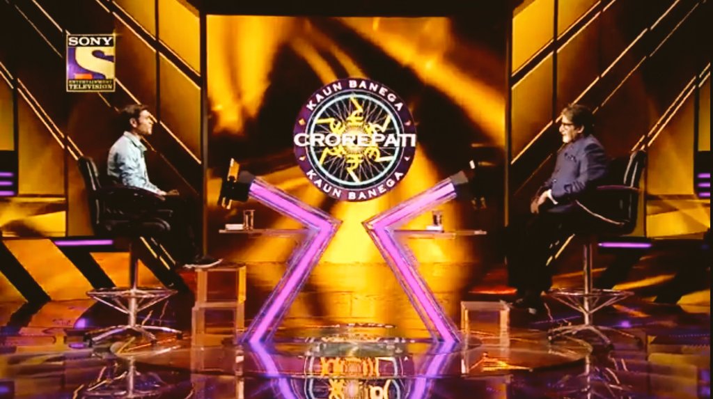Shivam101993's tweet photo. सपने हैसियत से नहीं, हिम्मत से सच होते हैं।
#kbc2020 #dreamcometrue #sonytvchannel #AmitabhBachchan
@Shivam101993 @SrBachchan @SonyTV @KBCsony https://t.co/bDbH92Ny3d