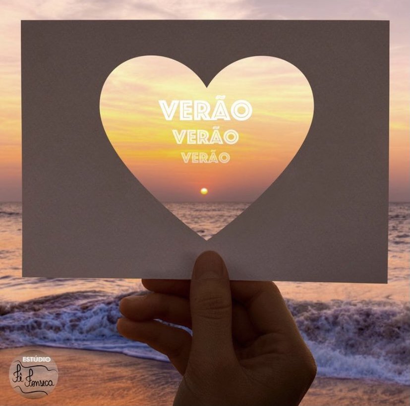 afefonseca's tweet photo. O Verão chegou, chegando!☀️☀️☀️ Aproveite do seu jeito! 😎 (Mas com todo cuidado, pois ainda estamos numa pandemia 😷)

#inicioverão #verão #verão2020 #calor #sol #diasquentes #novaestação #estaçõesdoano #4estações #summer #sun #pandemia #veraonoBrasil https://t.co/knk4DcCLux