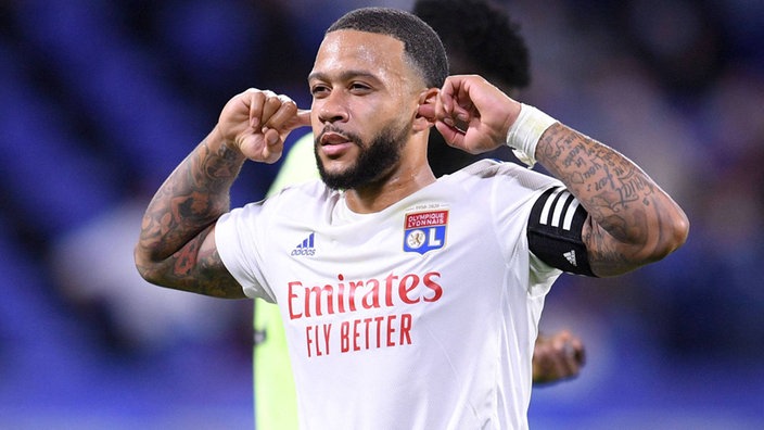 Of course he has to be here:Memphis DepayPosition: CF, CAM, LWClub: Lyon26 Years old Market Value: 45MThis is a no brainer, according to some media: Lyon could sell him for 5M!!! 5M this winter, already his indiviual class would help us.